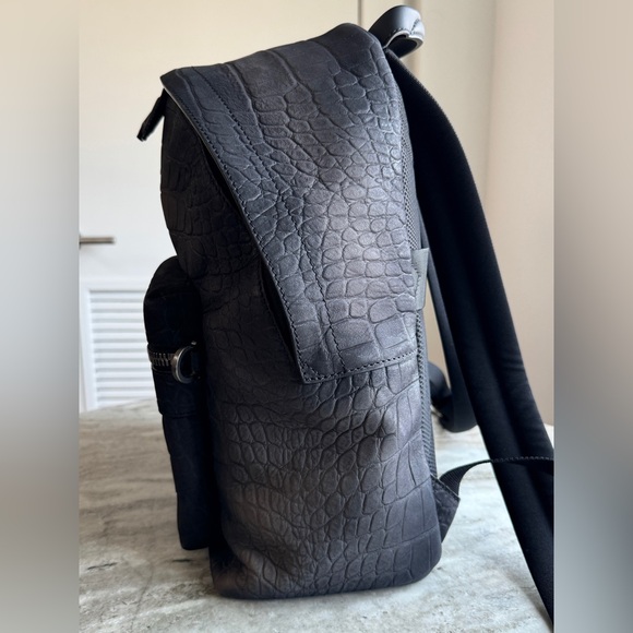 SALVATORE FERRAGAMO BACKPACK RUCKSACK CROCODILE MATTE BLACK GRAY $4300 NWOT - Picture 5 of 13